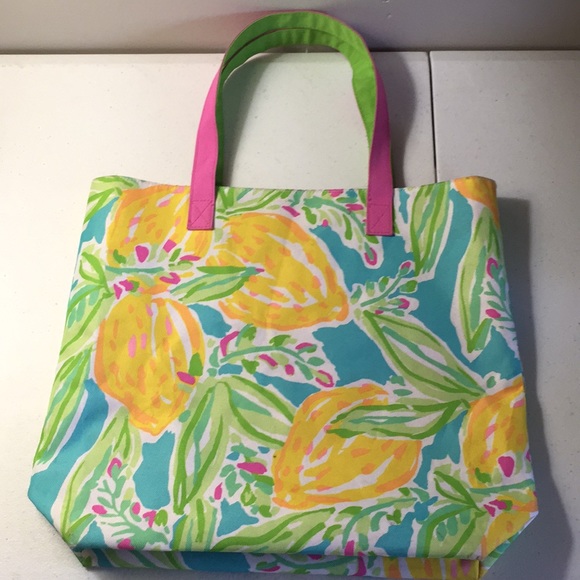 Lily Pulitzer for Estée Lauder tote - Picture 3 of 7